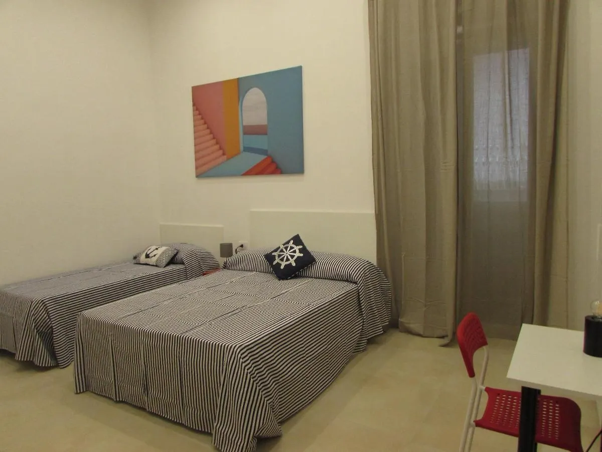 Enzo Home Неаполь