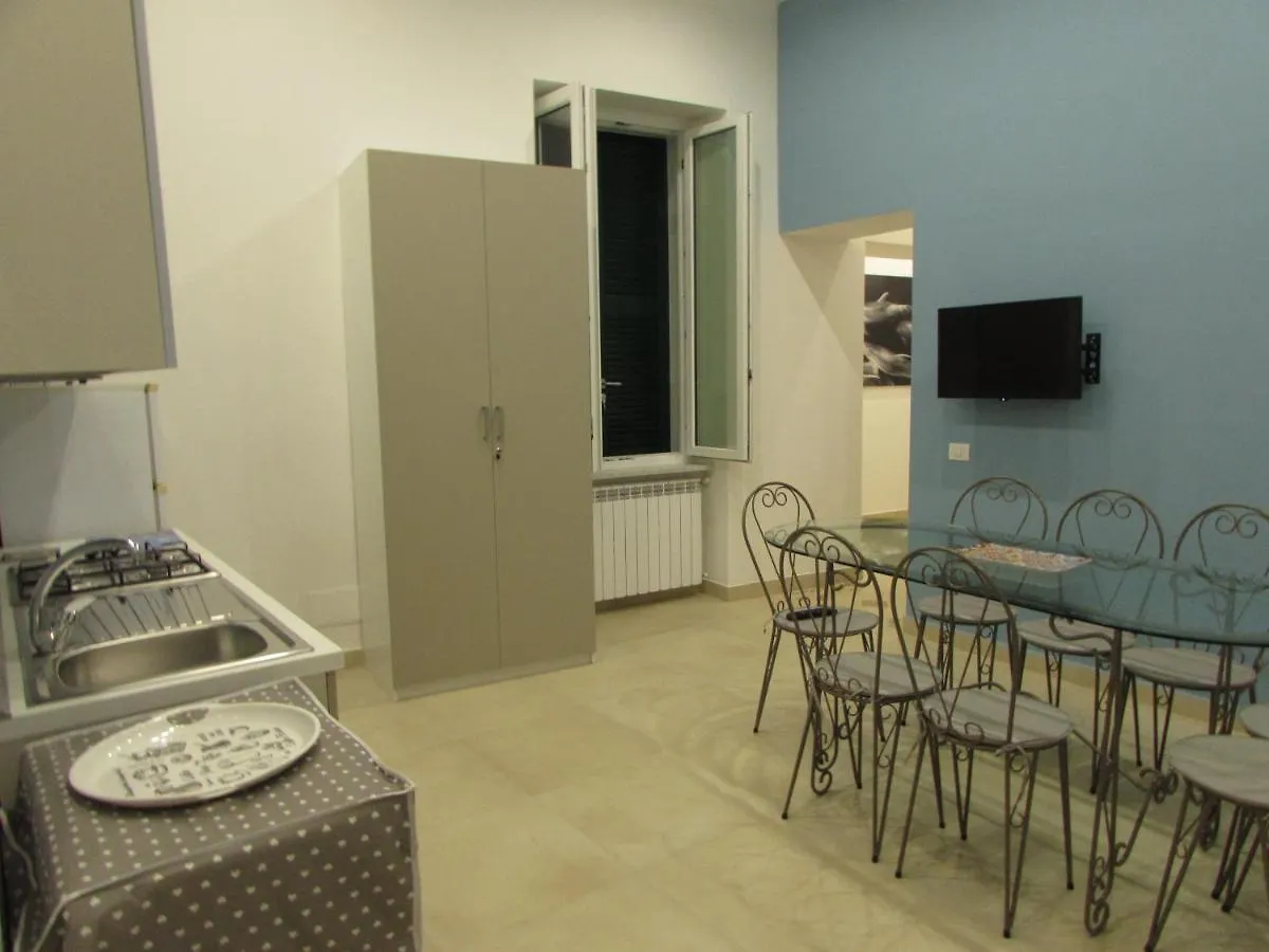 Enzo Home Неаполь Гостевой дом