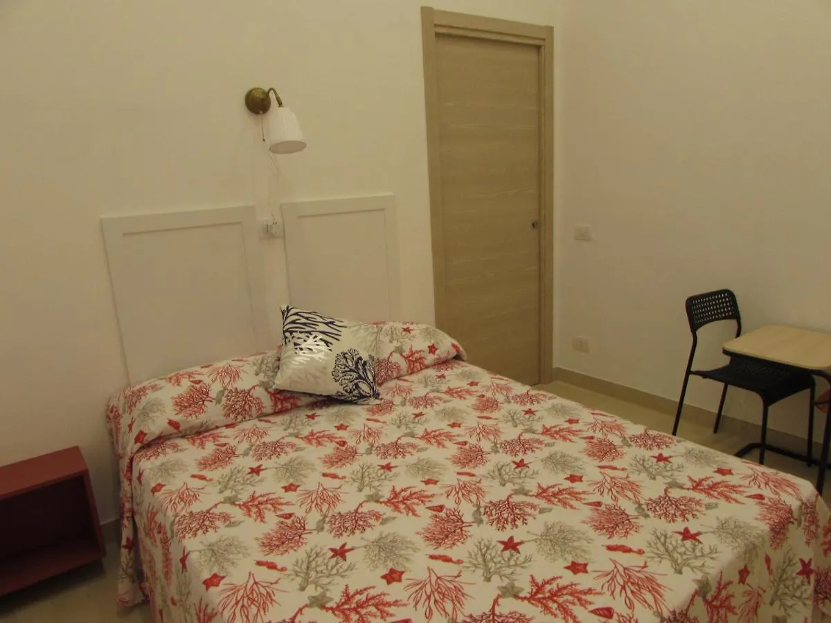 Enzo Home Неаполь 0*,