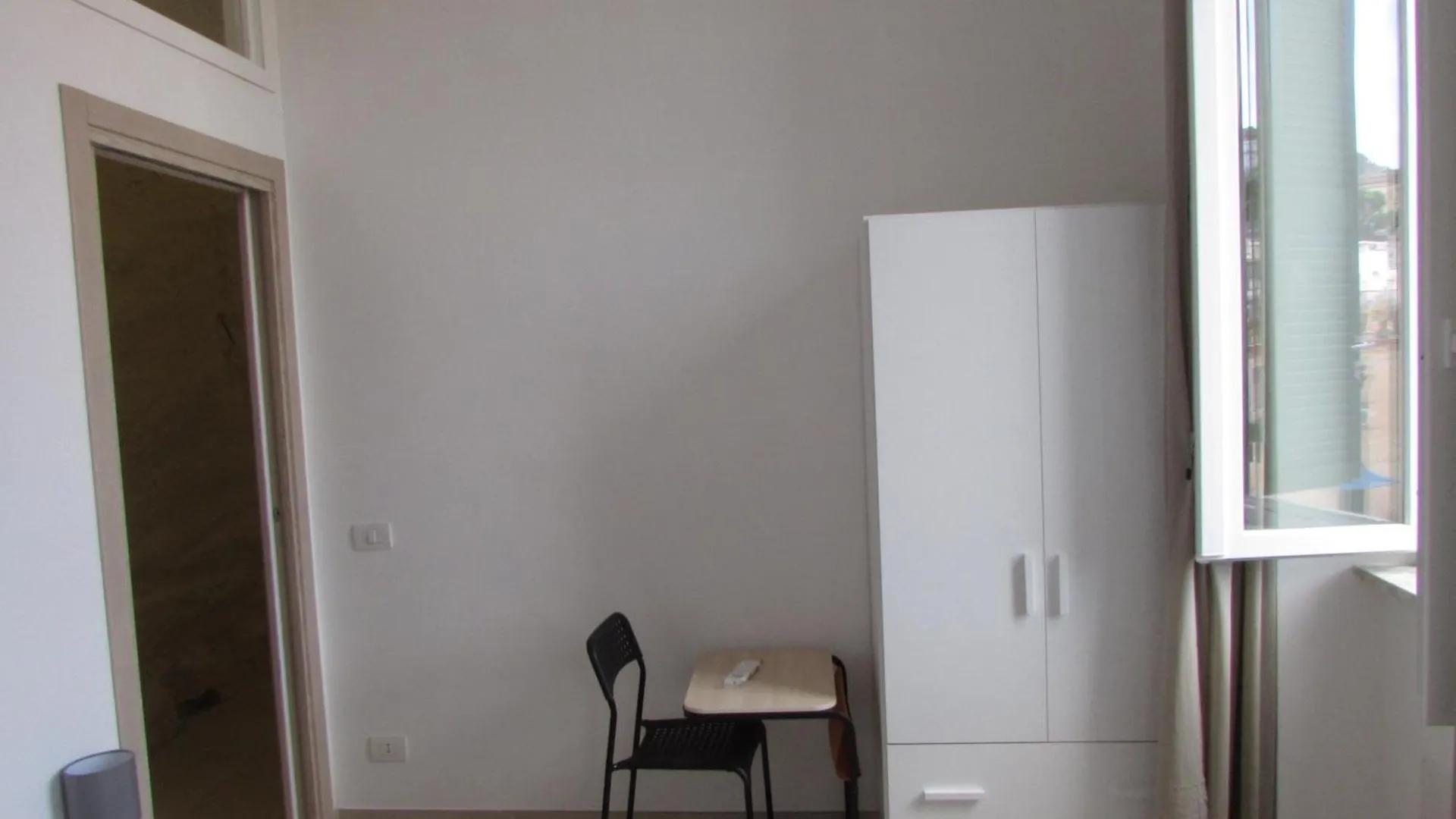 Enzo Home Неаполь 0*,